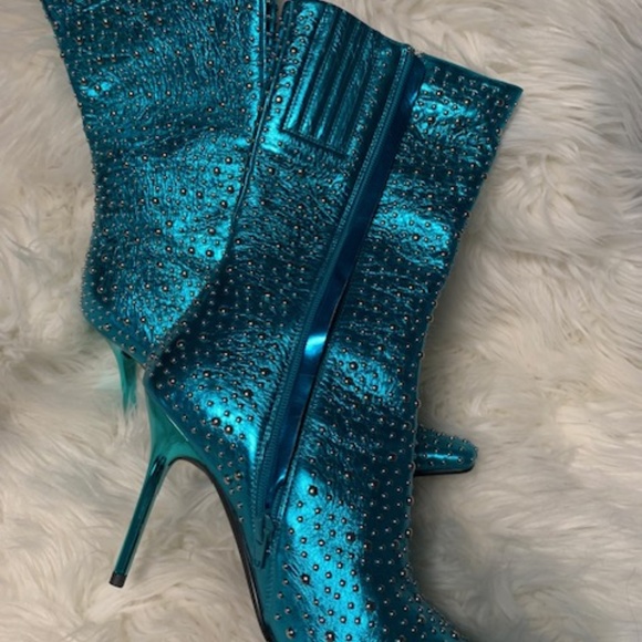 Blue metallic leather boots - Picture 3 of 3